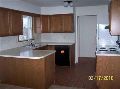 3483 North Washburn Road Davison, MI 48423 - Photo 6 of 11 20186506-5.JPG