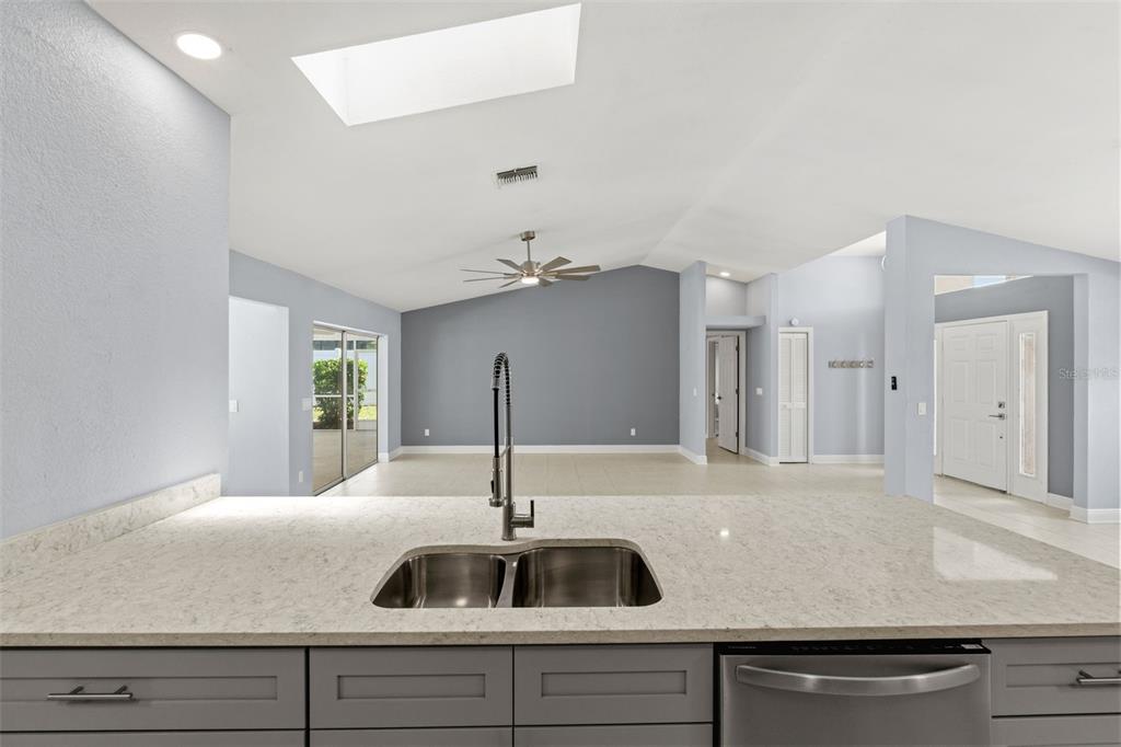 11015 Captain Drive Spring Hill, FL 34608 - Photo 16 of 46 Kitchen