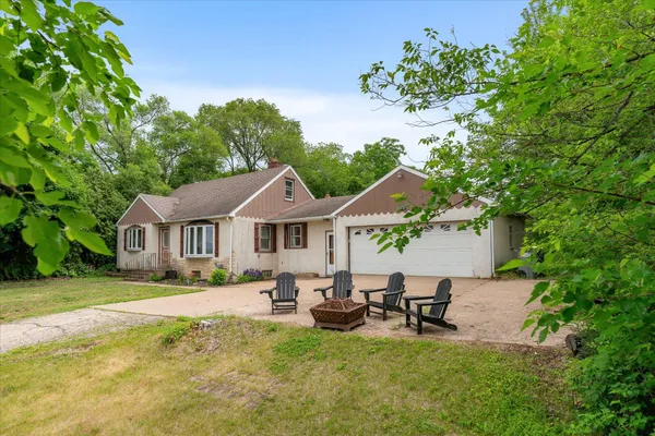$338,000 | N5298 Highway 35, Onalaska, WI 54650