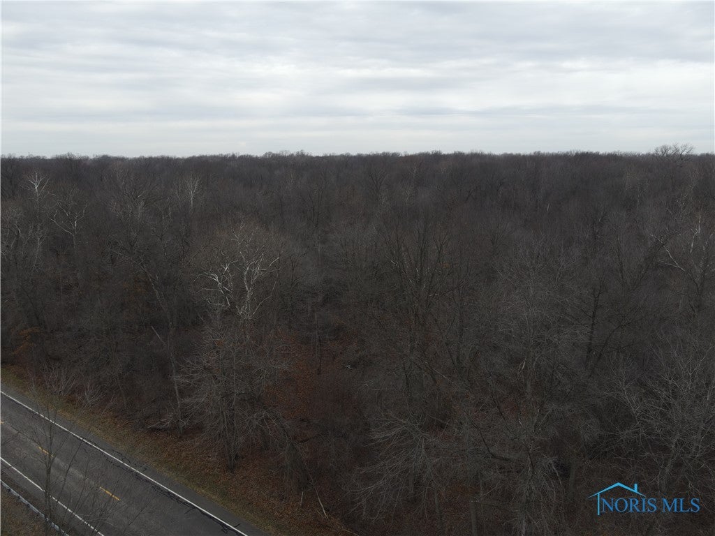 2231 Irwin Road Holland, OH 43528 - Photo 8 of 10 Gallery Image 8