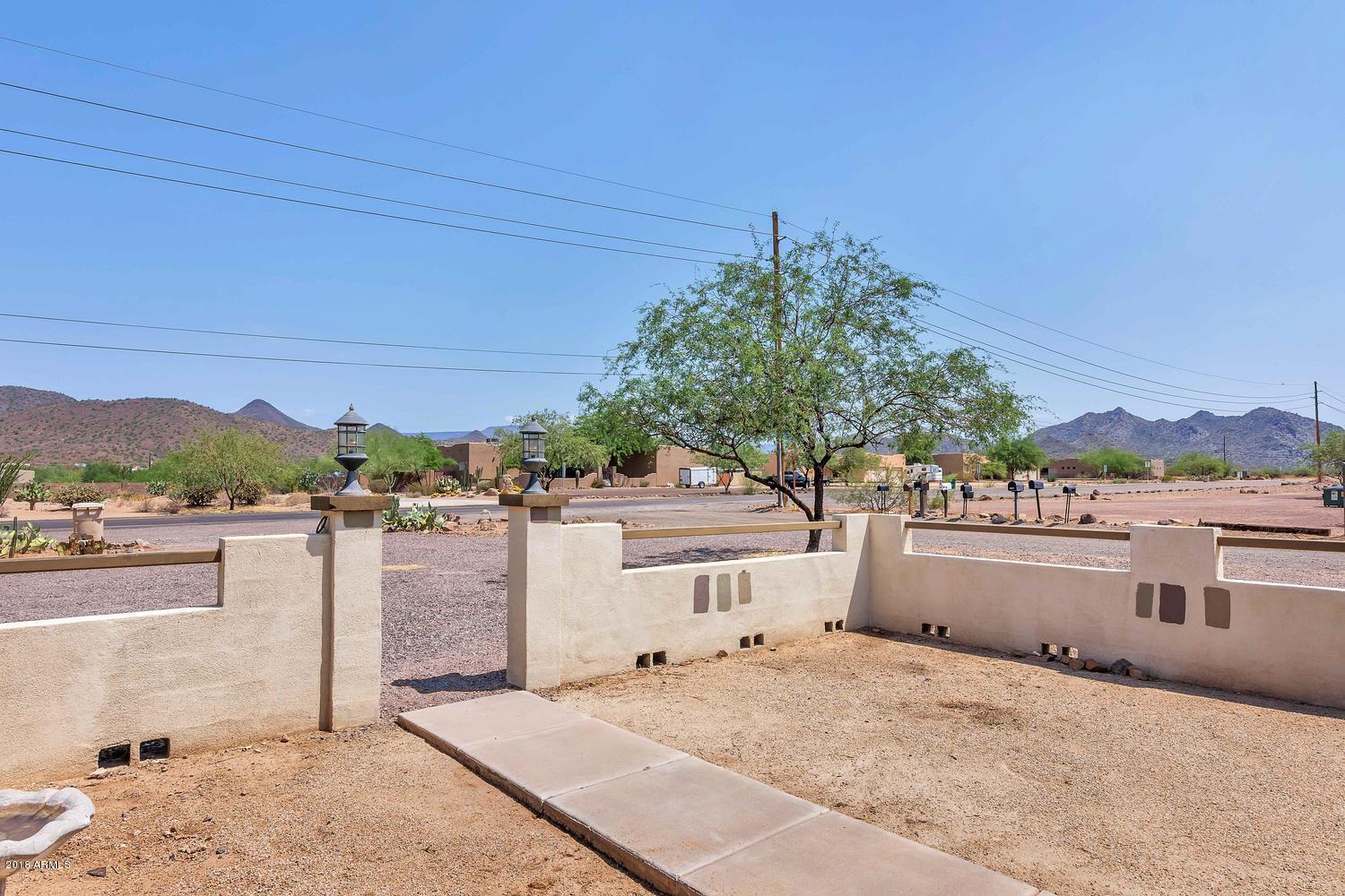 1825 East Joy Ranch Road Phoenix, AZ 85086 - Photo 2 of 22 1825 E Joy Ranch Rd-large-004-10-Front E