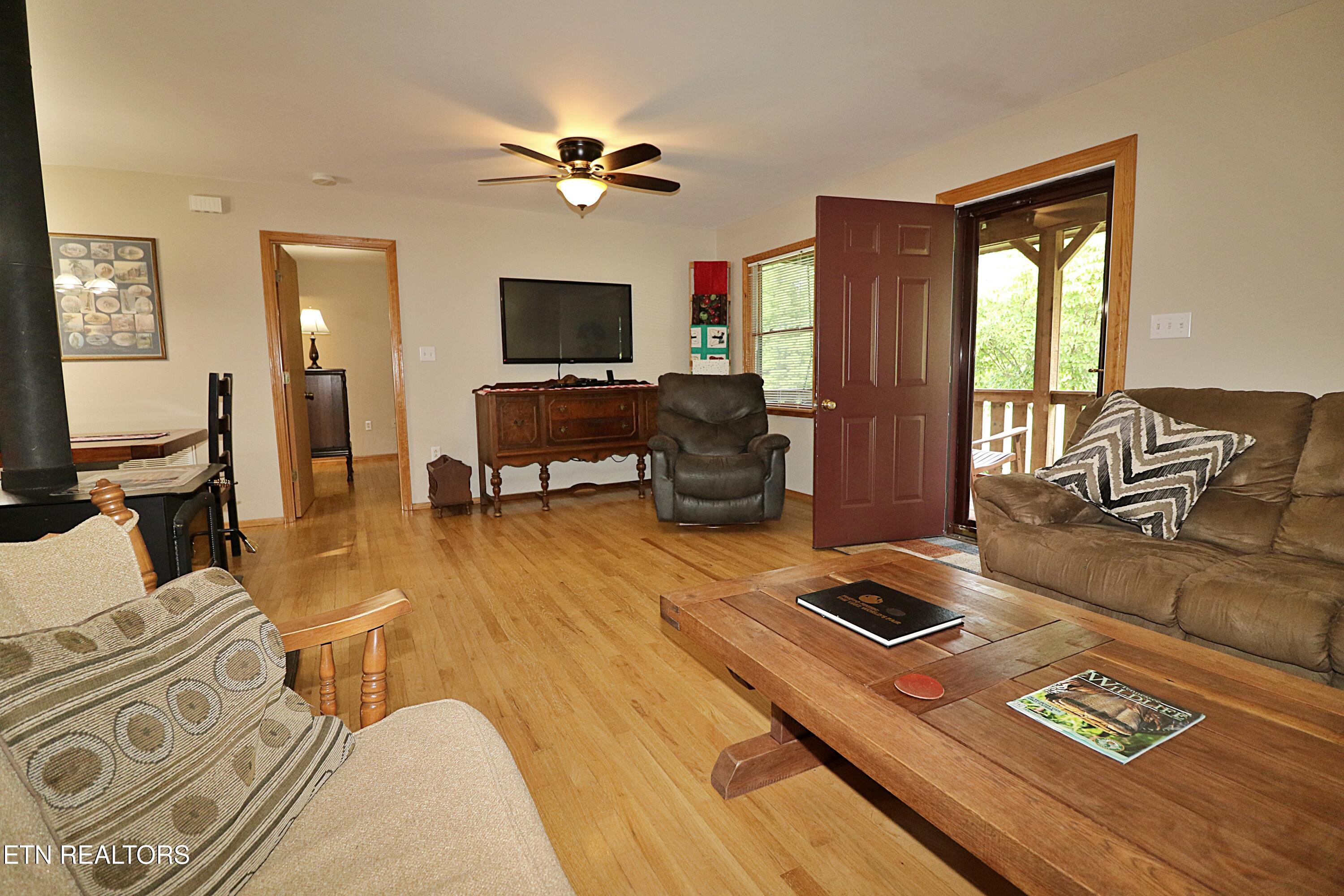 2171 Pine Hill Road Winfield, TN 37892 - Photo 18 of 60 094A3713