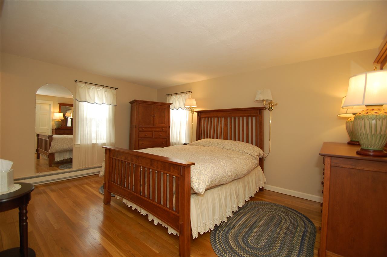 10 Blueberry Hill Road Amherst, NH 03031 - Photo 11 of 19