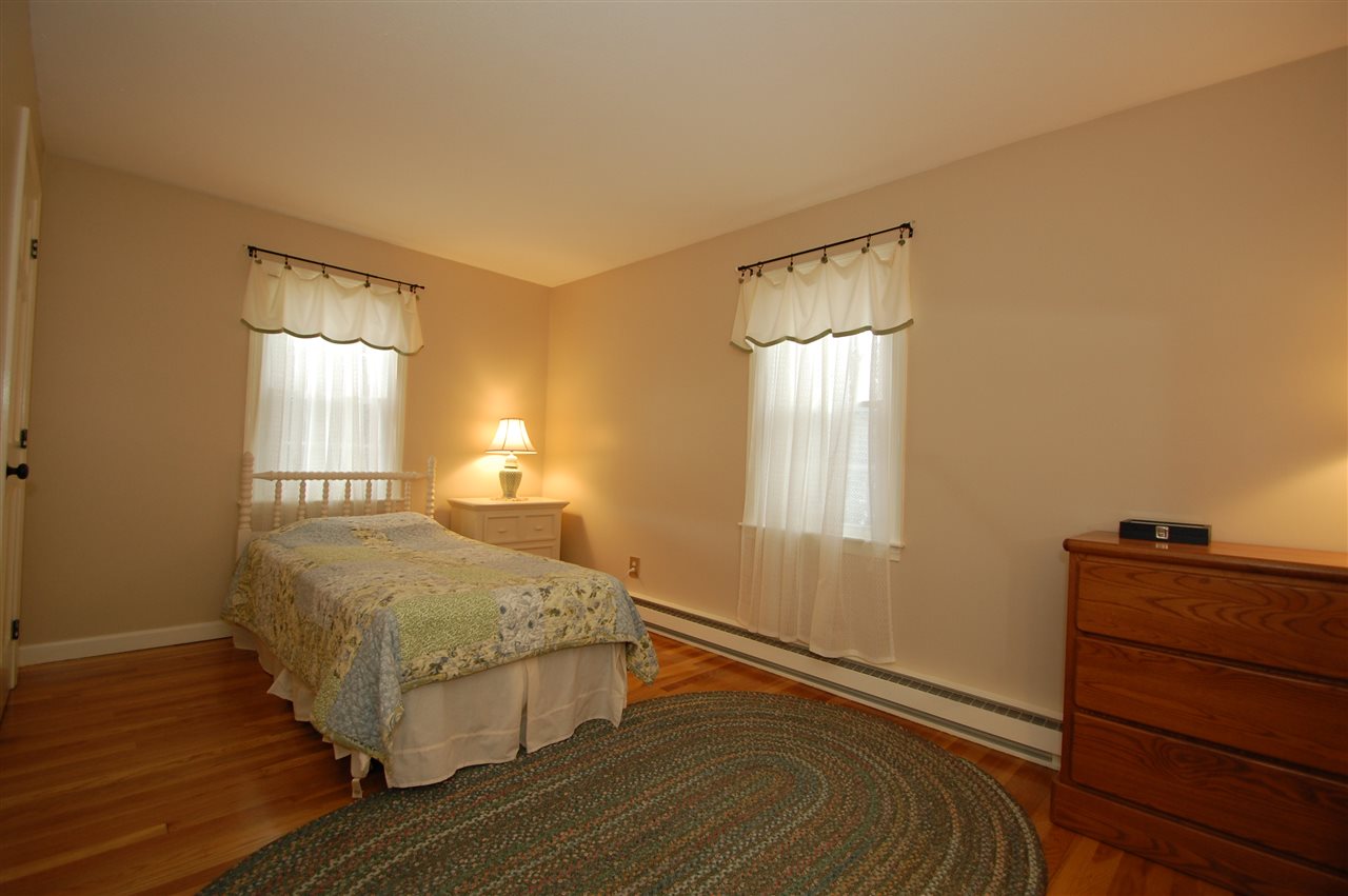10 Blueberry Hill Road Amherst, NH 03031 - Photo 14 of 19