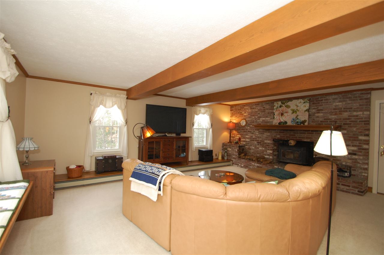 10 Blueberry Hill Road Amherst, NH 03031 - Photo 6 of 19