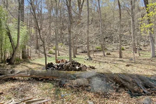 $339,000 | 938 Rte 9W, Nyack, NY 10960