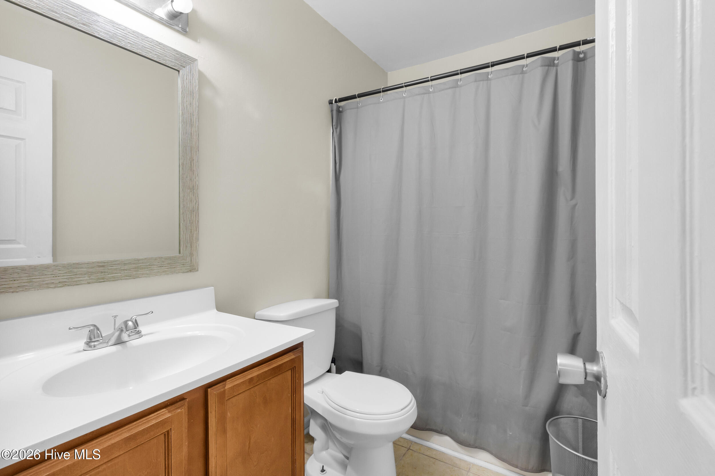 308 Running Road Jacksonville, NC 28546 - Photo 13 of 20 23