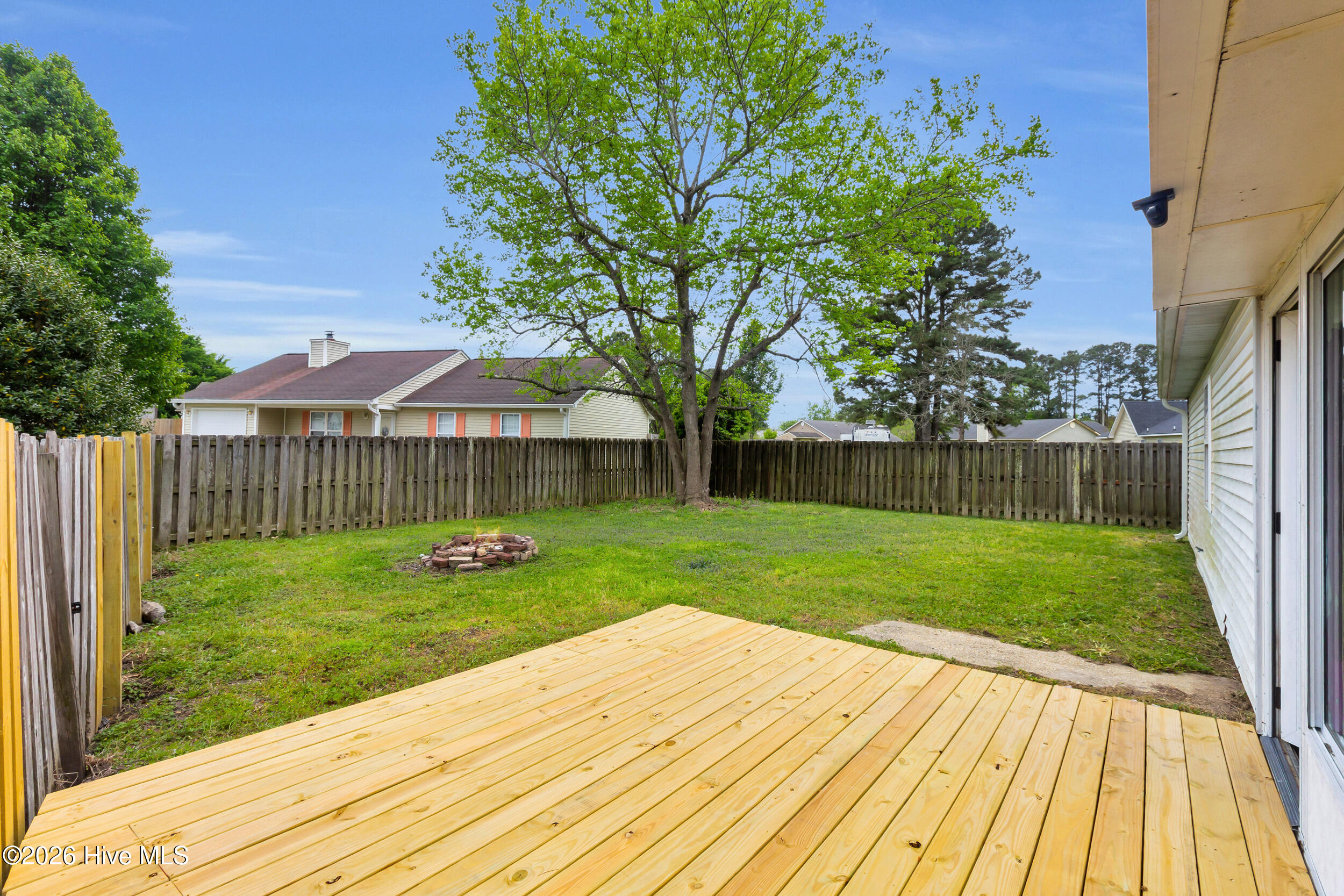 308 Running Road Jacksonville, NC 28546 - Photo 15 of 20 28 (1)