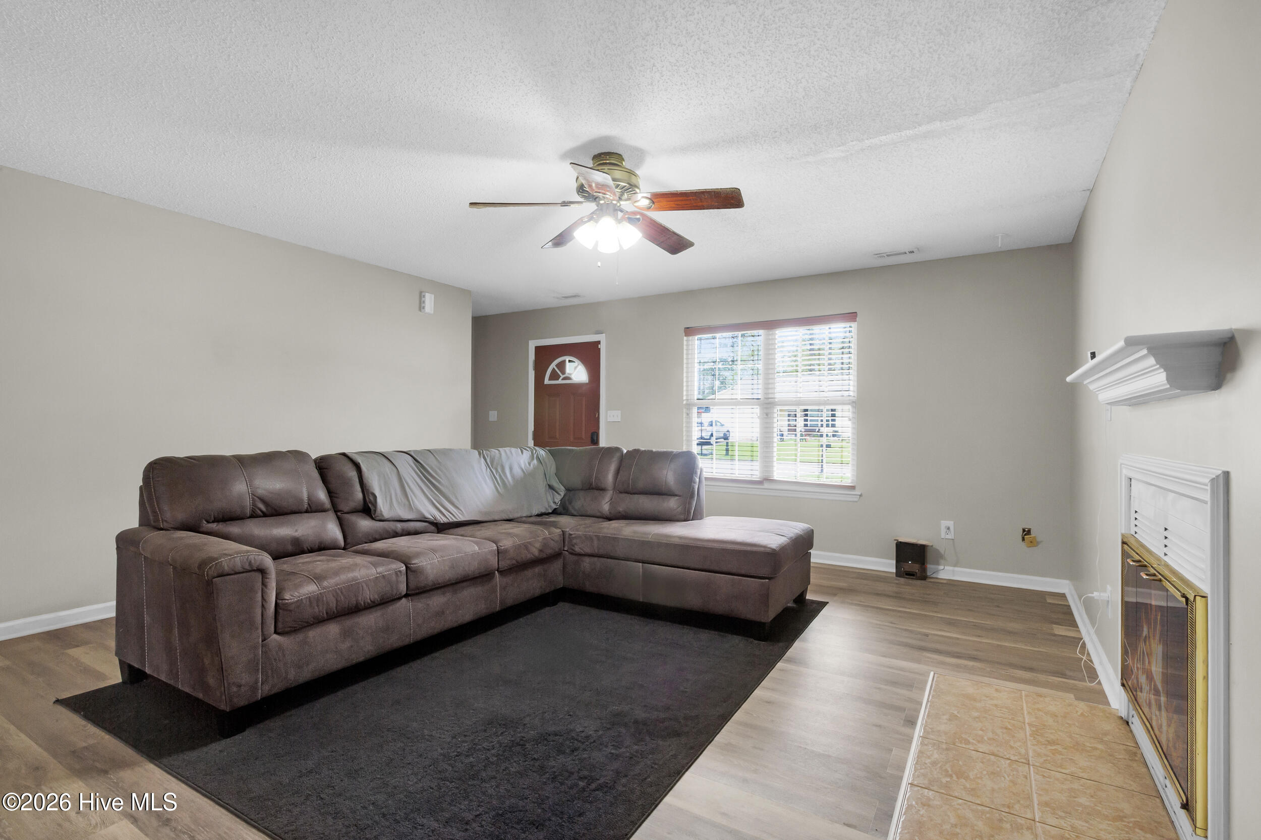 308 Running Road Jacksonville, NC 28546 - Photo 2 of 20 13