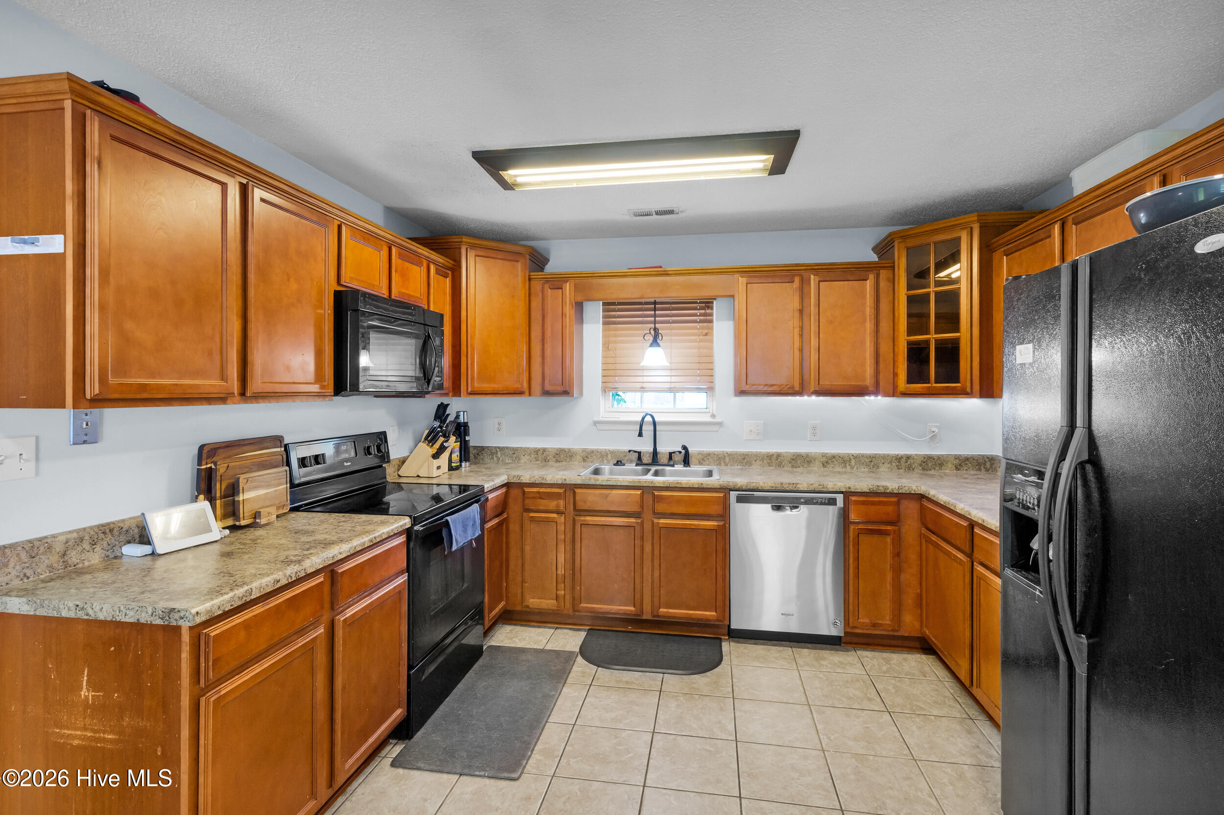 308 Running Road Jacksonville, NC 28546 - Photo 6 of 20 18