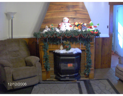 469 Turners Falls Road Montague, MA 01351 - Photo 2 of 8 Gallery Image 2