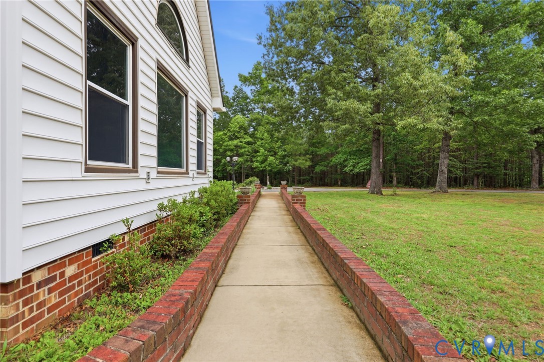 10515 Gladfelter Road Glen Allen, VA 23059 - Photo 55 of 69