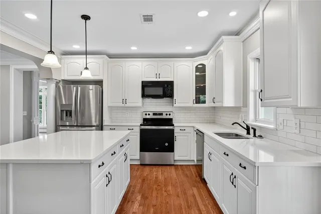 $1,324,000 | 3309 Bethany Bend, Alpharetta, GA 30004