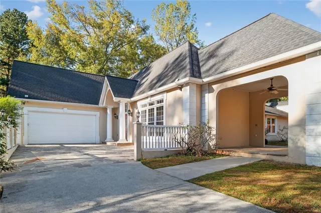 $1,324,000 | 3309 Bethany Bend, Alpharetta, GA 30004