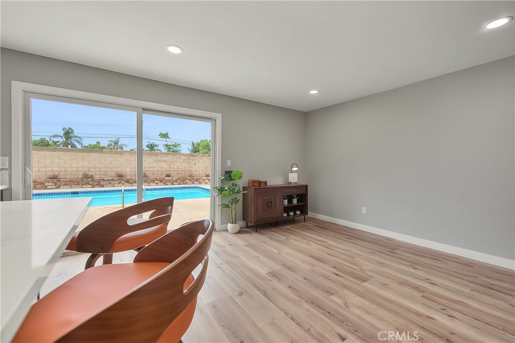 286 West Renwick Road Azusa, CA 91702 - Photo 35 of 75 Family Room