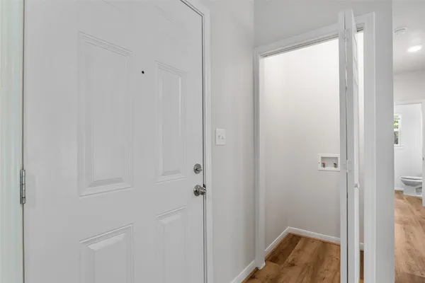 $825 | 4311 Harrisburg Boulevard, Unit 5, Houston, TX 77003