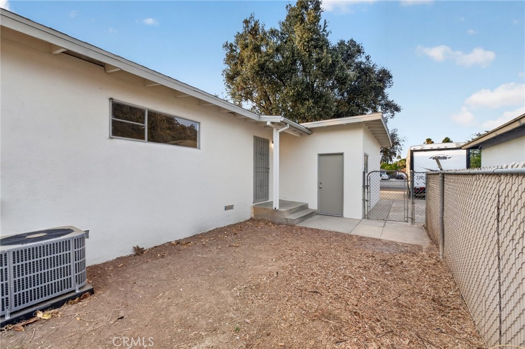 4944 Wilton Place Riverside, CA 92504 - Photo 40 of 55 Gallery Image 40