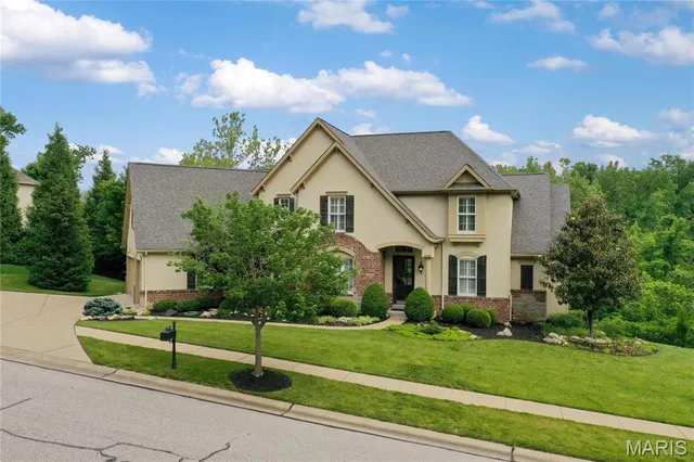 $1,250,000 | 16909 Todd Evan Trail, Chesterfield, MO 63005