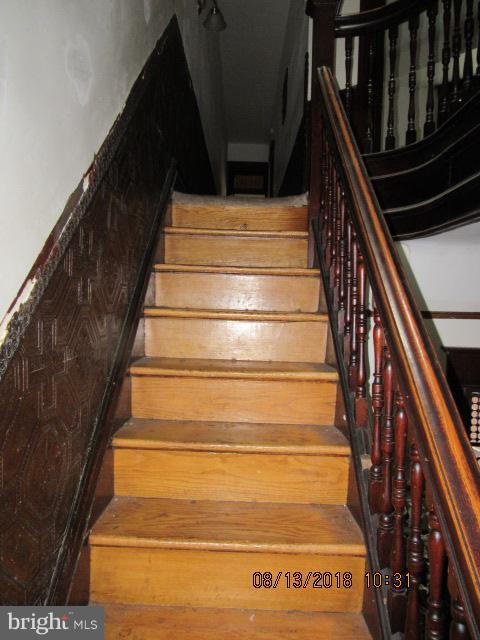 3314 Auchentoroly Terrace Baltimore, MD 21217 - Photo 11 of 13 Interior (General)