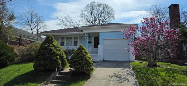 $1,099,000 | 50-50 231st Street | Bayside