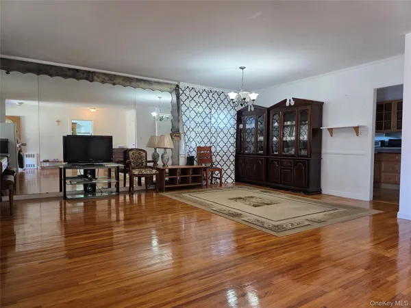 $1,099,000 | 50-50 231st Street | Bayside