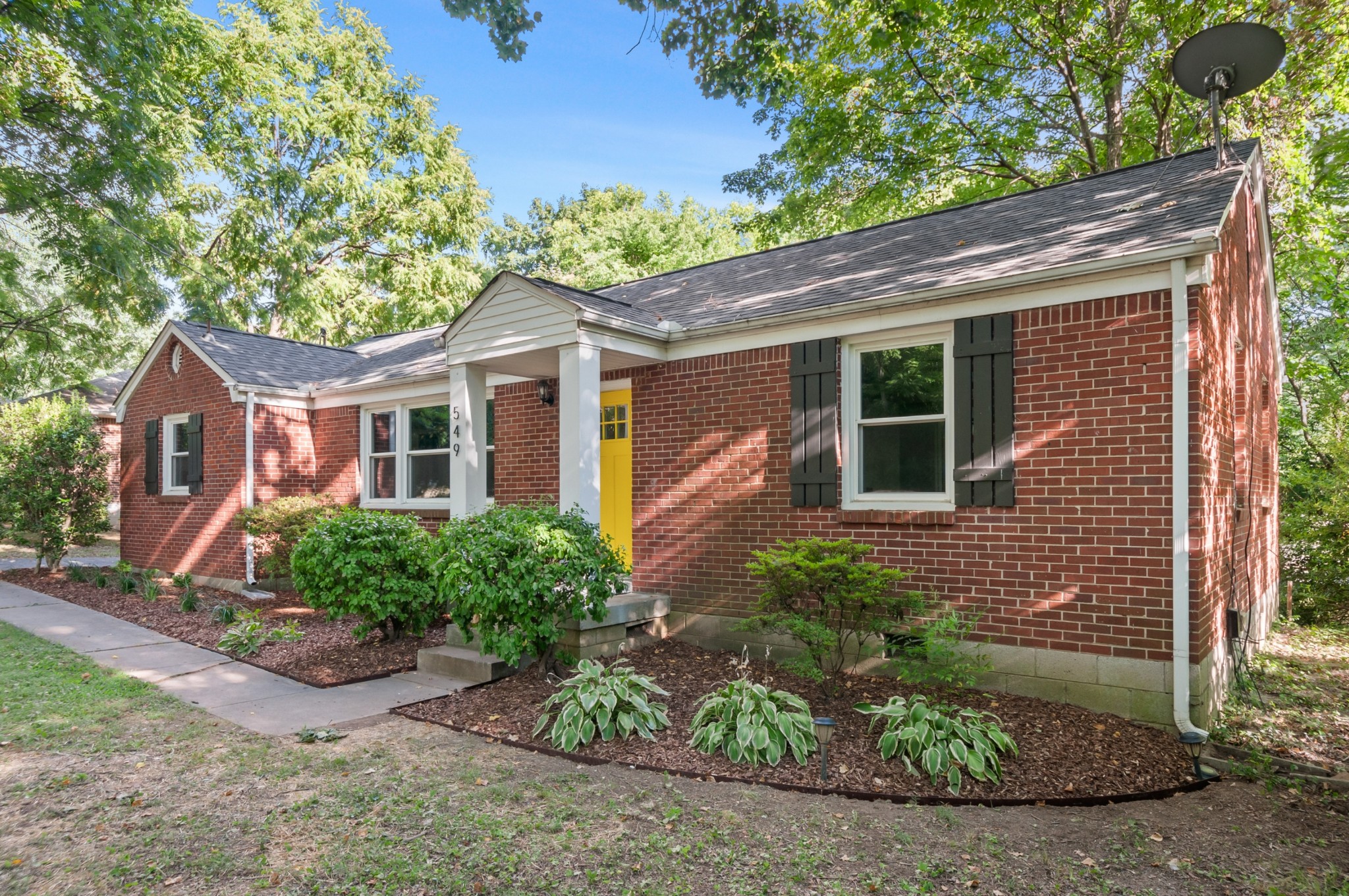 549 Elysian Fields Road Nashville, TN 37211 - Photo 2 of 17 front view of a house with a yard