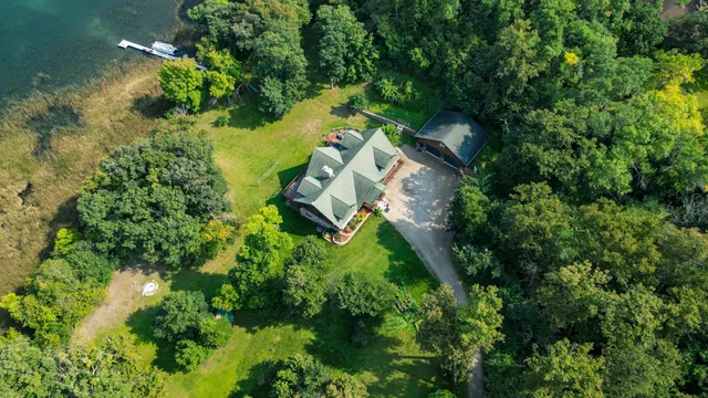 $1,280,000 | 15945 County Road 16 Northwest, Evansville, MN 56326