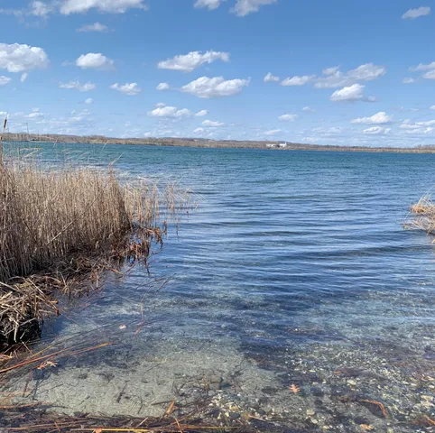 $1,280,000 | 15945 County Road 16 Northwest, Evansville, MN 56326