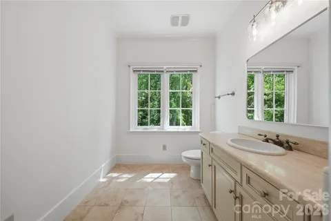 $1,525,000 | 2418 La Maison Drive, Charlotte, NC 28226