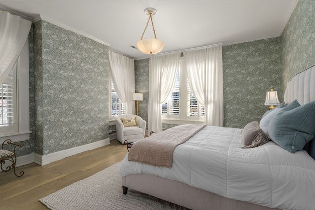 $5,950,000 | 3728 West End Avenue, Nashville, TN 37205