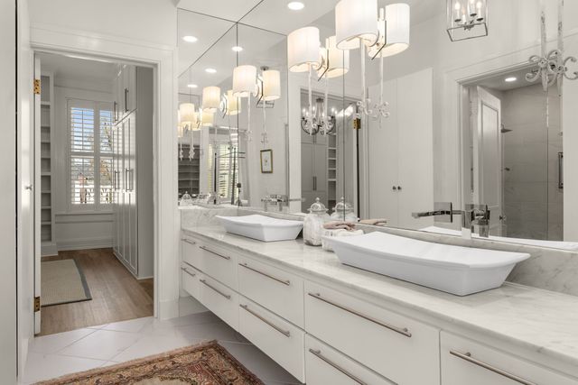 $5,950,000 | 3728 West End Avenue, Nashville, TN 37205