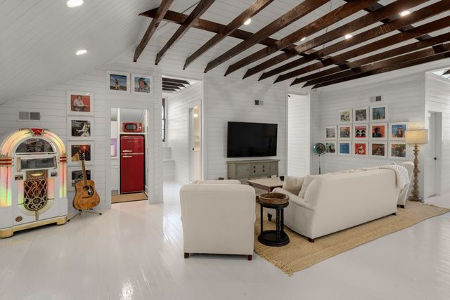 $5,950,000 | 3728 West End Avenue, Nashville, TN 37205