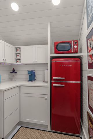 $5,950,000 | 3728 West End Avenue, Nashville, TN 37205