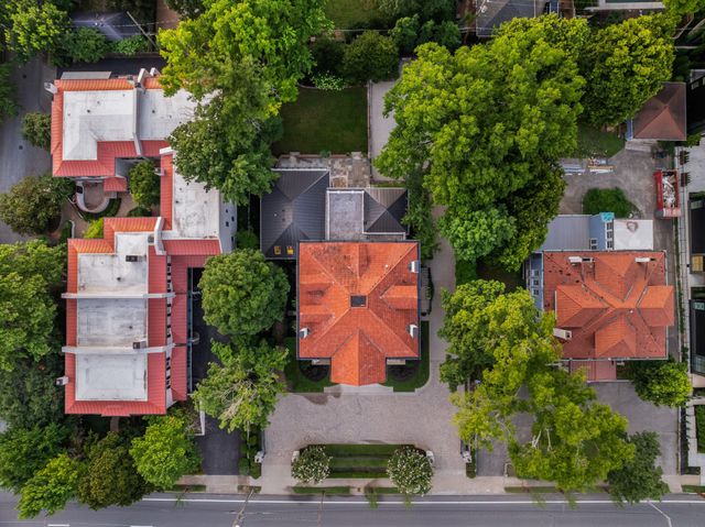 $5,950,000 | 3728 West End Avenue, Nashville, TN 37205