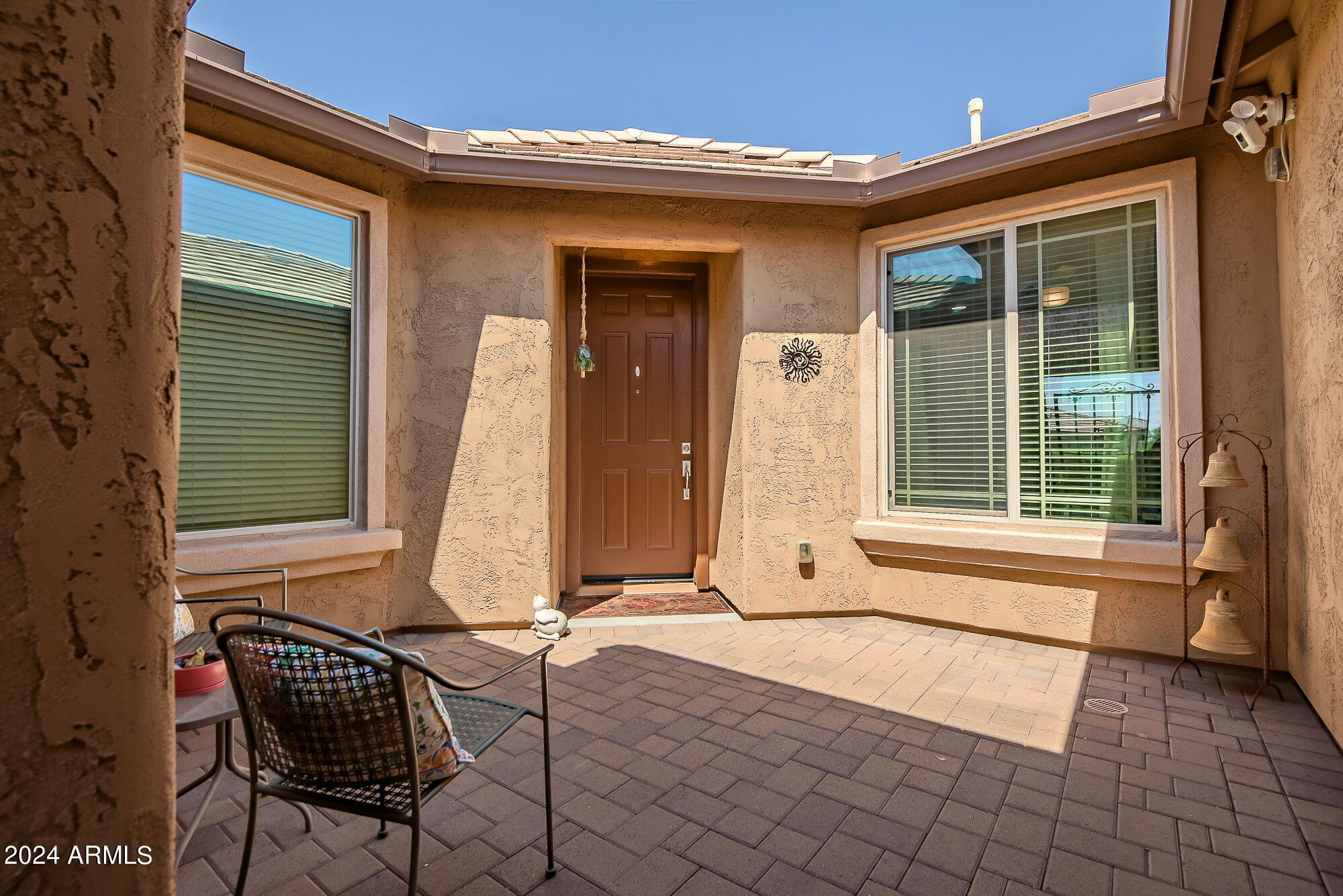 2550 West Rabjohn Road Phoenix, AZ 85085 - Photo 2 of 19 Front Courtyard