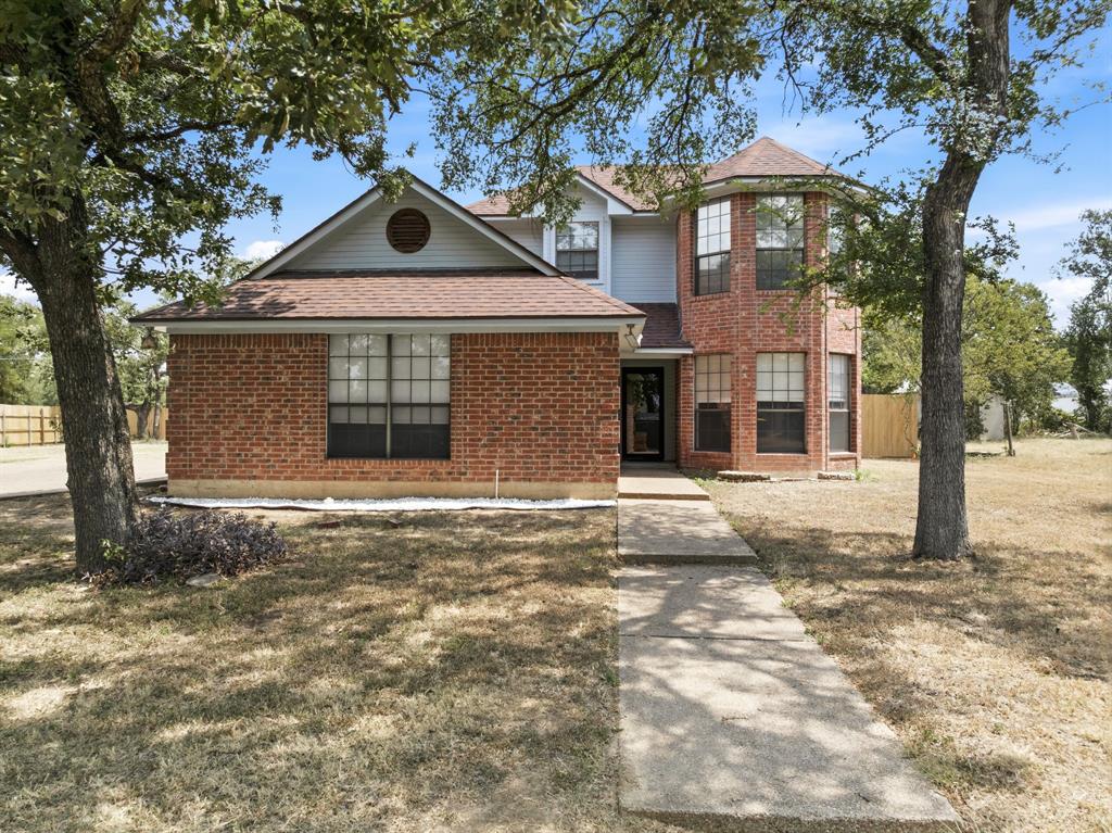 1111 Springhill Street Bellmead, TX 76705 - Photo 2 of 40 Gallery Image 2