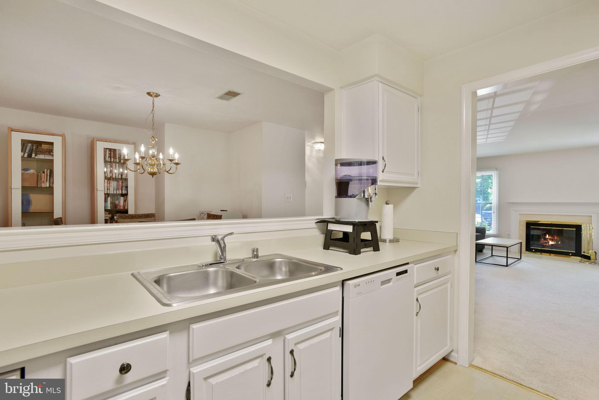 1440 Church Hill Place, Unit 1440 Reston, VA 20194 - Photo 7 of 32 1440 CHURCH HILL PLACE, RESTON, VA 20194
