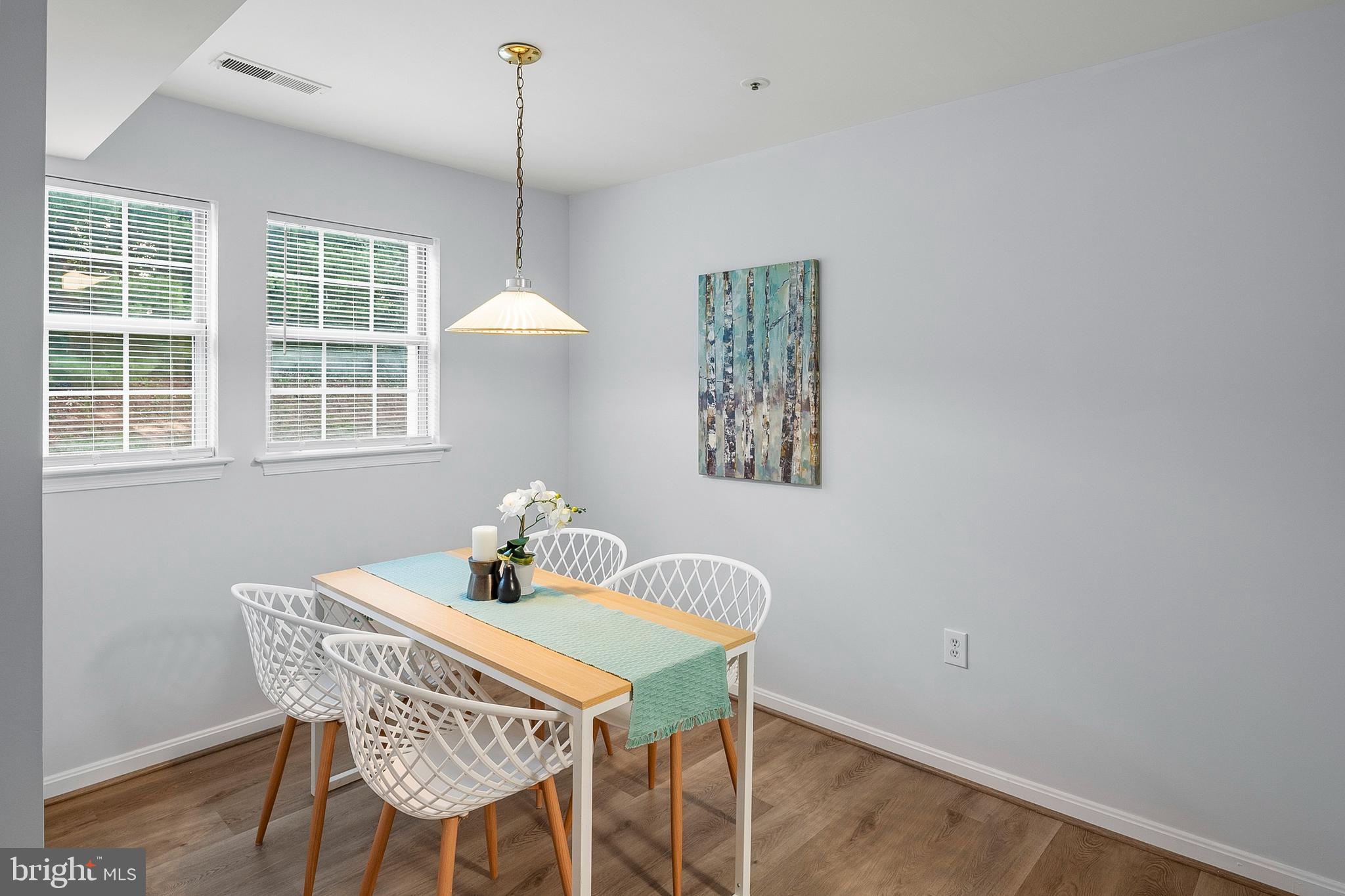 8390 Montgomery Run Road, Unit E Ellicott City, MD 21043 - Photo 10 of 26 Casual Dining Area