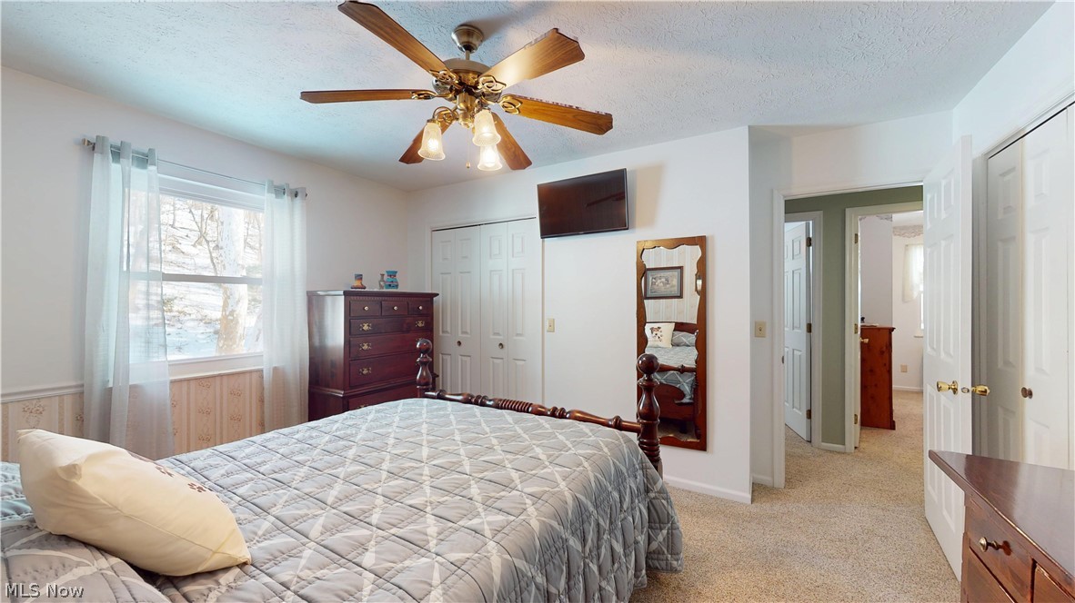 976 Braun Road Belpre, OH 45714 - Photo 22 of 48 MAIN BEDROOM