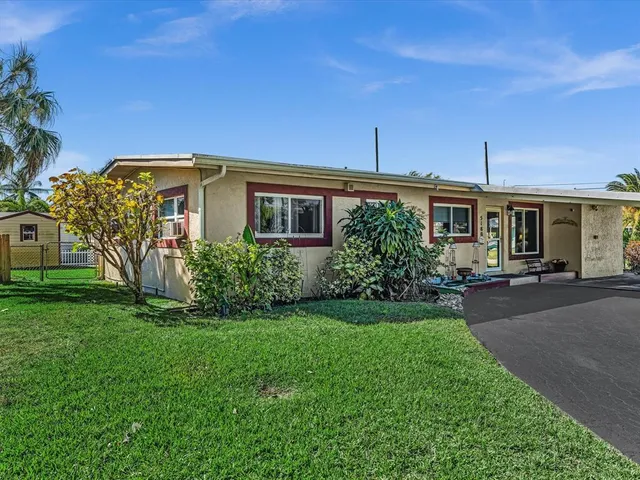 $525,000 | 5180 Southwest 13th Street, Plantation, FL 33317