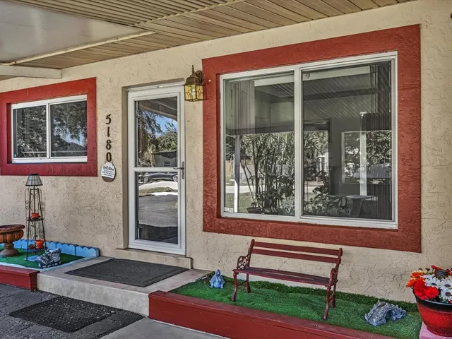 $525,000 | 5180 Southwest 13th Street, Plantation, FL 33317