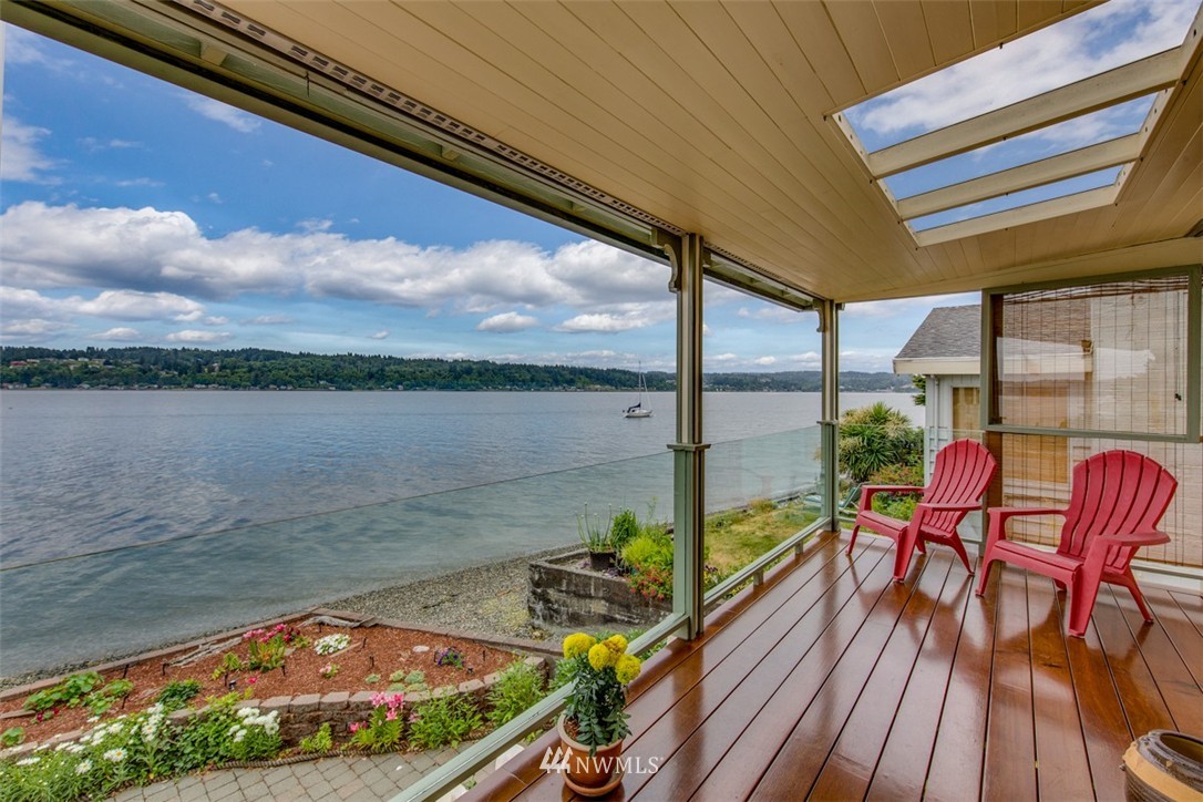 1147 Shore Drive Bremerton, WA 98310 - Photo 14 of 25