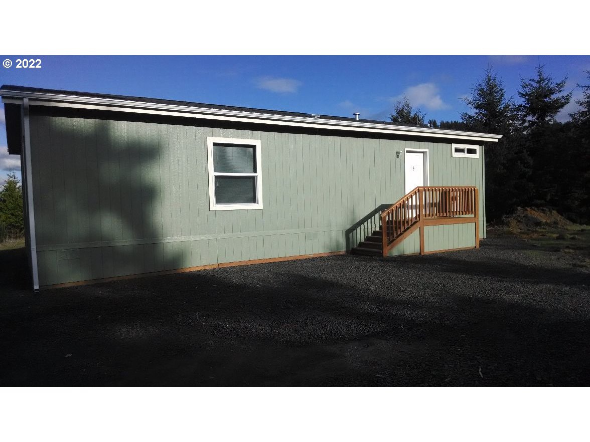 31752 Camas Swale Road Creswell, OR 97426 - Photo 2 of 17 Gallery Image 2