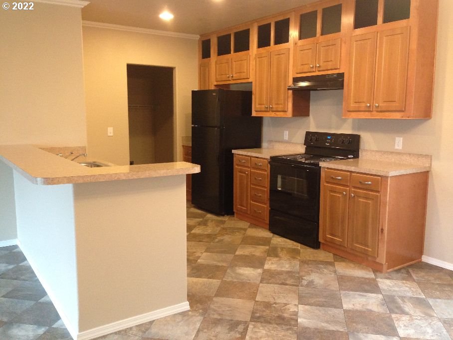 31752 Camas Swale Road Creswell, OR 97426 - Photo 4 of 17 Gallery Image 4
