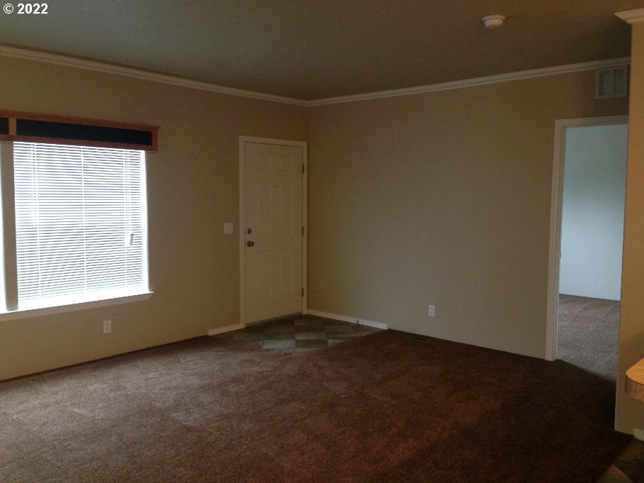 31752 Camas Swale Road Creswell, OR 97426 - Photo 5 of 17 Gallery Image 5