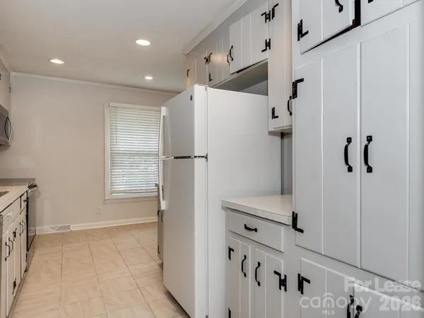 $2,200 | 4914 Horton Court, Unit A, Charlotte, NC 28210
