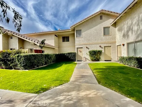 $2,295 | 74614 Driftwood Drive, Unit 3, Palm Desert, CA 92260