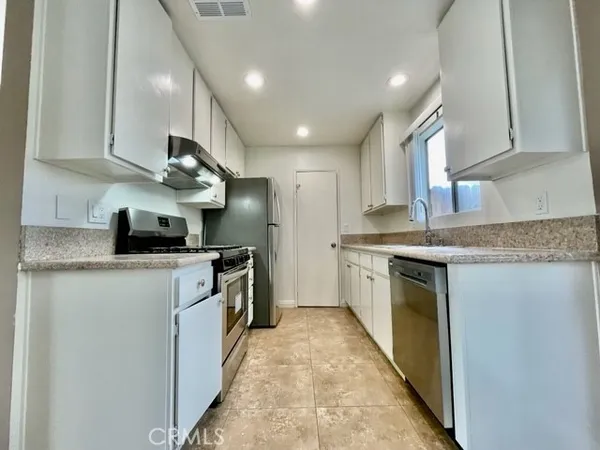 $2,295 | 74614 Driftwood Drive, Unit 3, Palm Desert, CA 92260