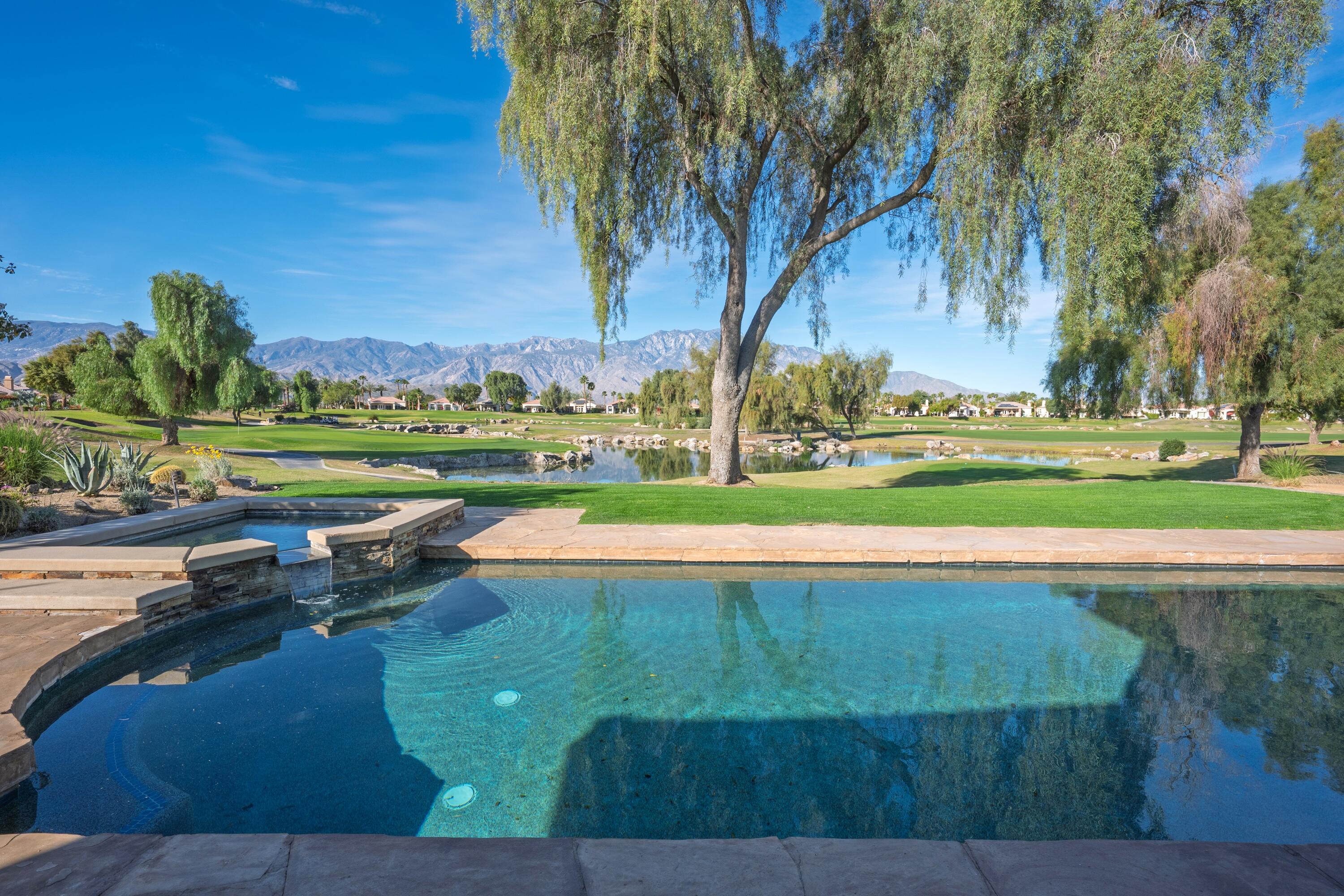 33 Vía Las Flores Rancho Mirage, CA 92270 - Photo 36 of 50 Photo-15