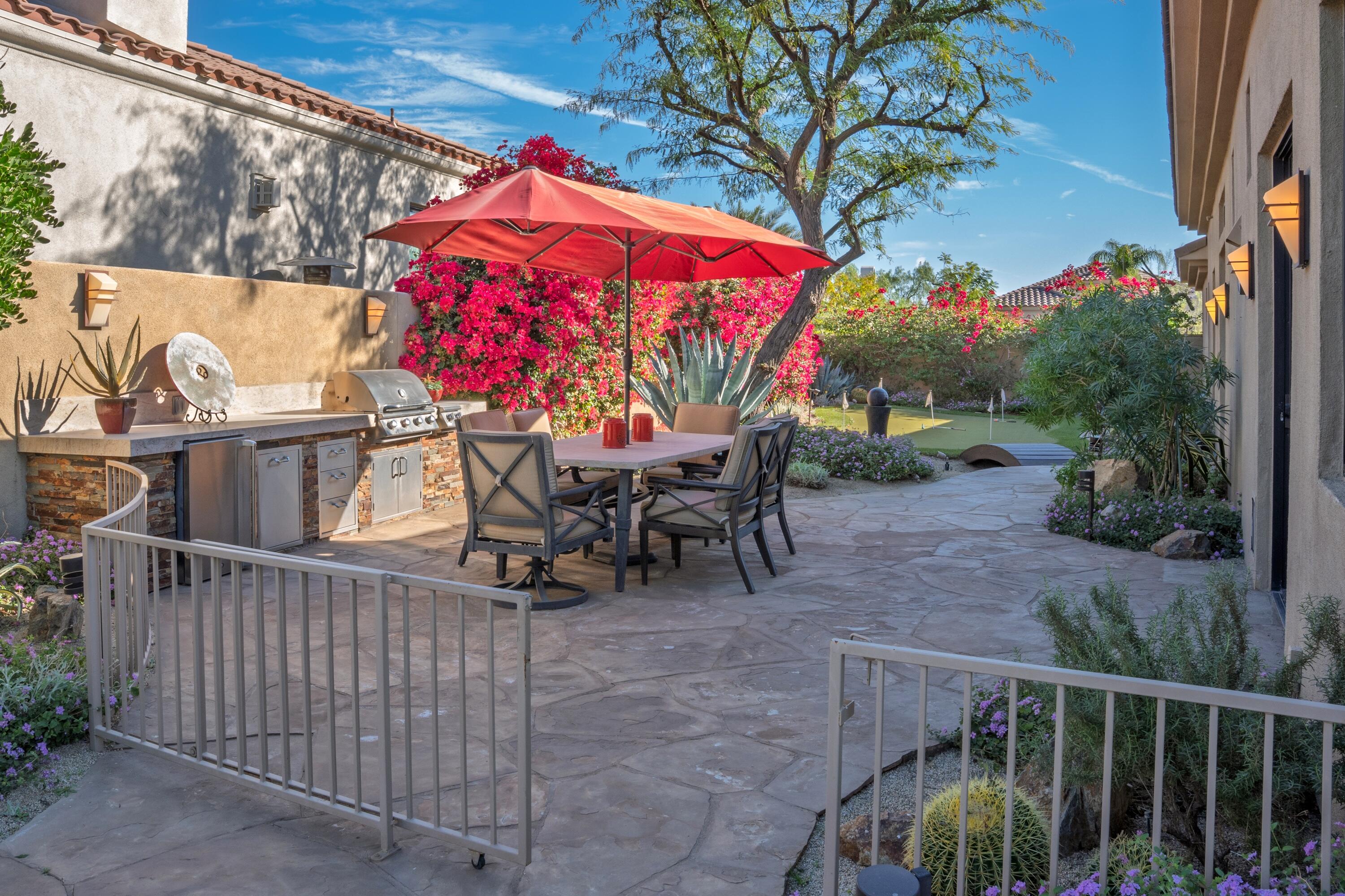 33 Vía Las Flores Rancho Mirage, CA 92270 - Photo 41 of 50 Photo-22